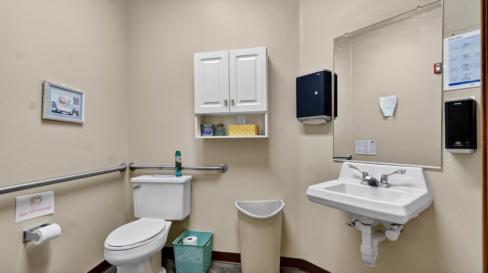 More Photos Of 1612 Truax Blvd, Eau Claire Daycare Center For Sale