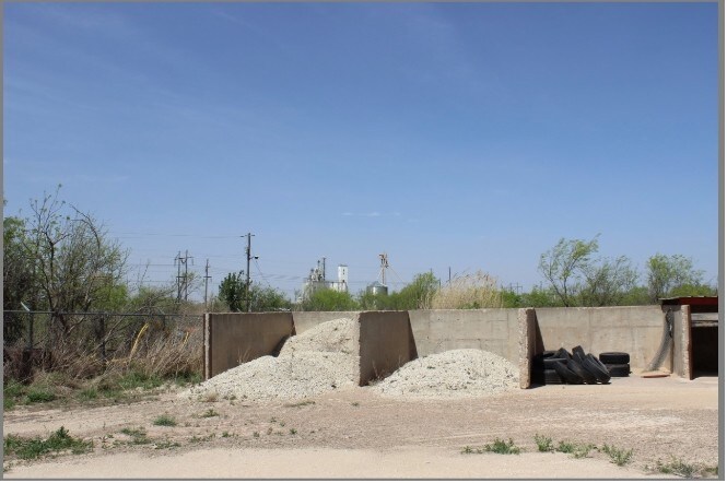 More Photos Of 124 S 14th St, Abilene Land For Lease