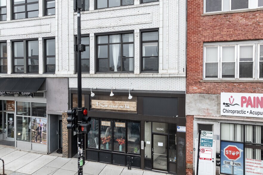 More Photos Of 1288 N Hermitage Ave, Chicago Office For Lease