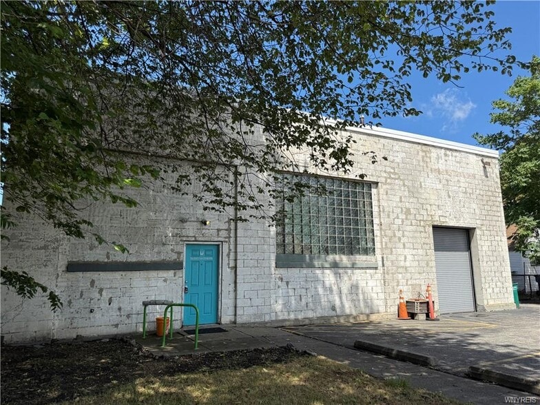 More Photos Of 64 Fillmore Ave, Buffalo Warehouse For Sale