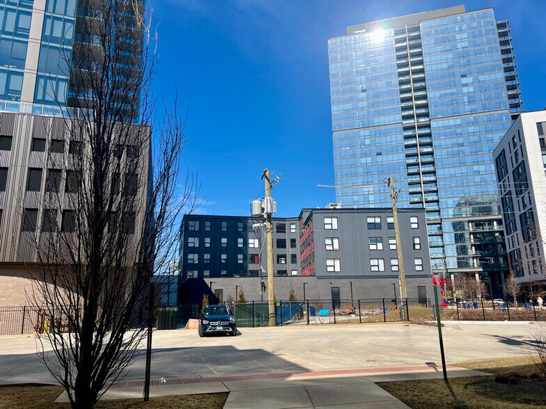 More Photos Of 848 W Eastman St, Chicago Loft Creative Space For Lease