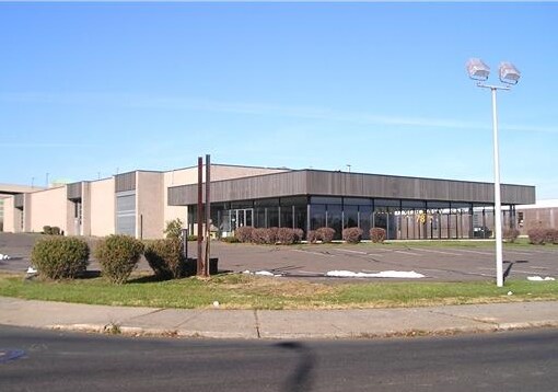 More Photos Of 285 Columbus Blvd, New Britain Industrial For Lease
