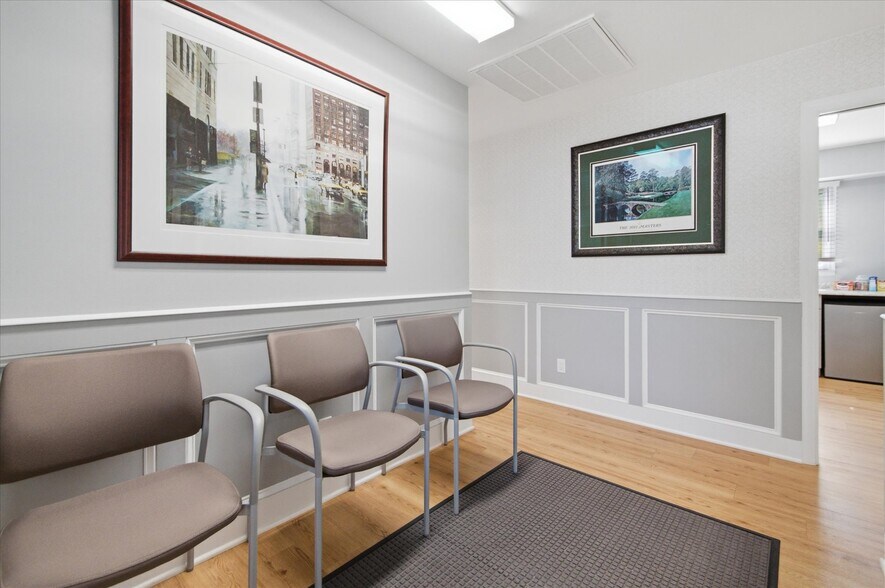 More Photos Of 198 Terry Rd, Smithtown Office For Sale