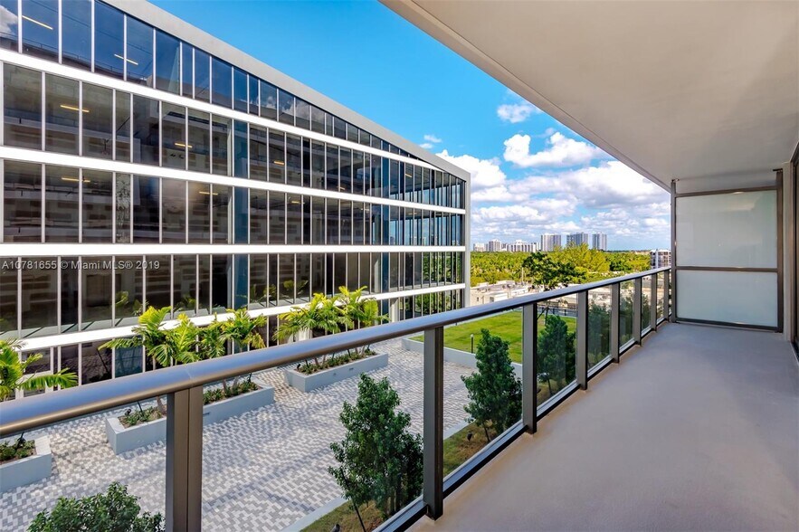 More Photos Of 2980 NE 207th St, Aventura Office Residential For Lease