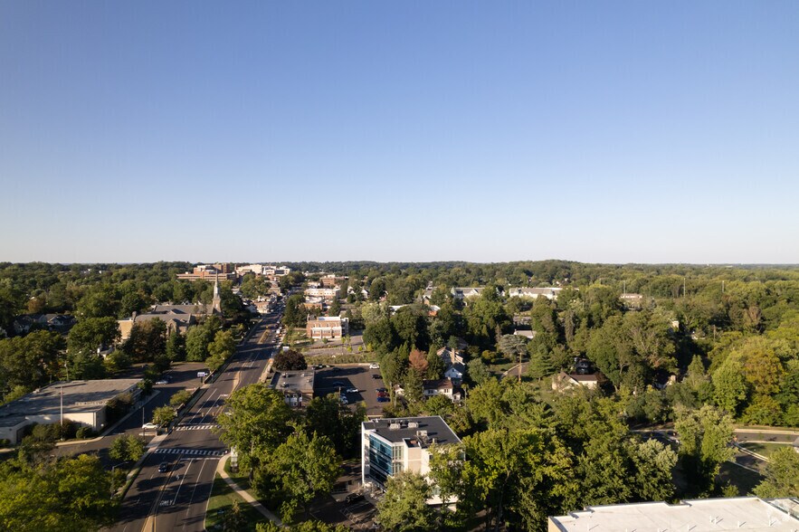 More Photos Of 1021-1031 Old York Rd, Abington Township Medical For Lease