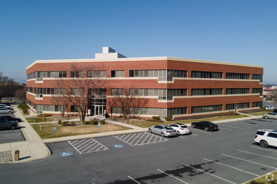 More Photos Of 5001 Louise Dr, Mechanicsburg Unknown For Lease