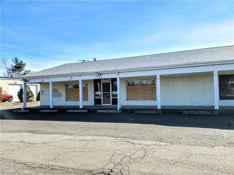 More Photos Of 630 Washington Ave, North Haven Freestanding For Sale