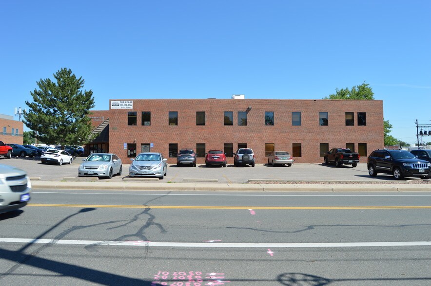 More Photos Of 8725 W 14th Ave, Lakewood Office For Sale