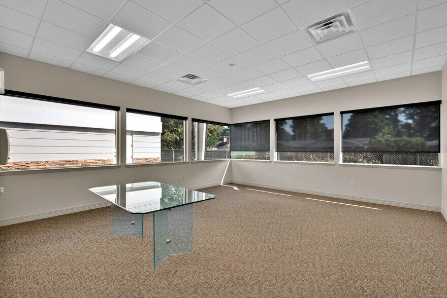 More Photos Of 8509 Line Ave, Shreveport Office For Sale