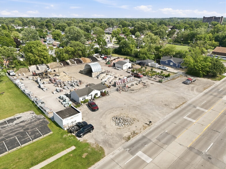More Photos Of 1287 S Merriman Rd, Westland Freestanding For Sale