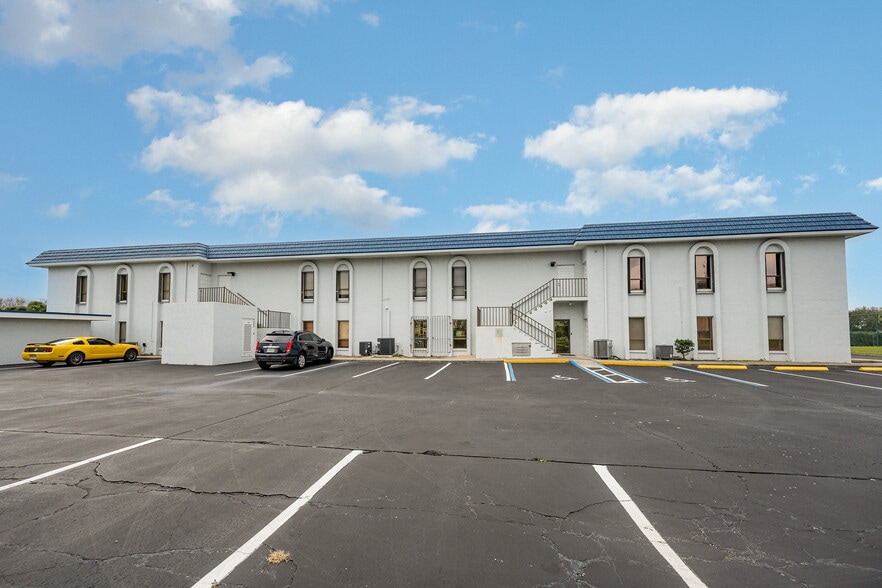 More Photos Of 3000 N Atlantic Ave, Cocoa Beach Office For Sale