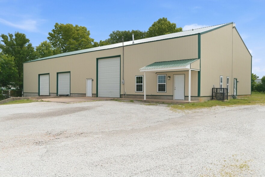 Primary Photo Of 136 N Prigmor Ave, Joplin Industrial For Sale