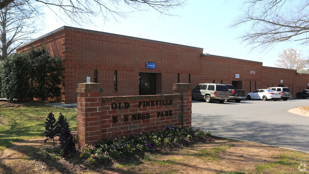 More Photos Of 6008 Old Pineville Rd, Charlotte Flex For Lease