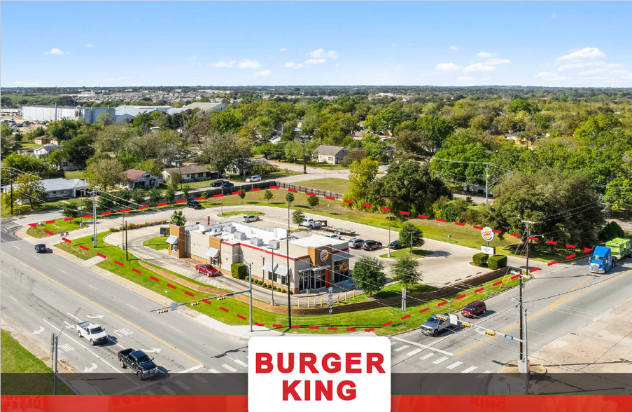 Primary Photo Of 1101 N Park St, Brenham Fast Food For Sale