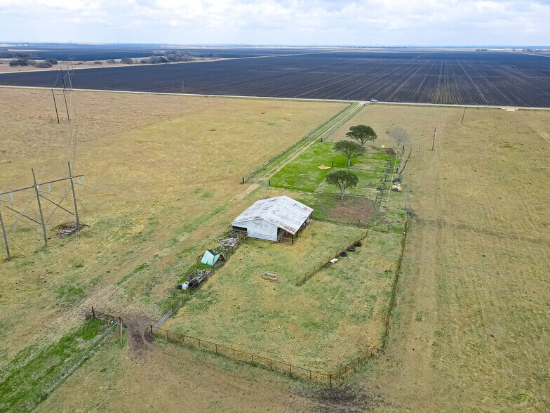 More Photos Of 1389 CR 436 HAWLEY CEMETARY Rd, Blessing Land For Sale