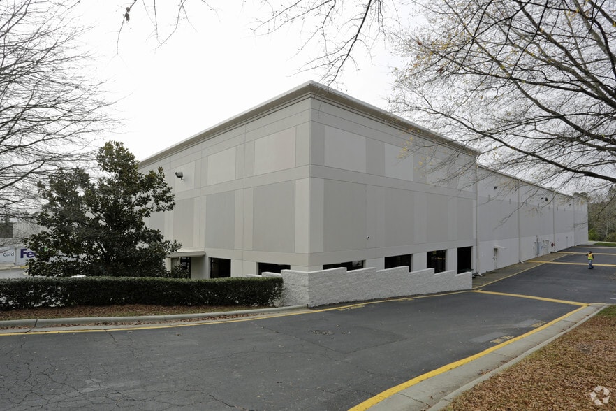 More Photos Of 5104 Chin Page Rd, Durham Warehouse For Lease