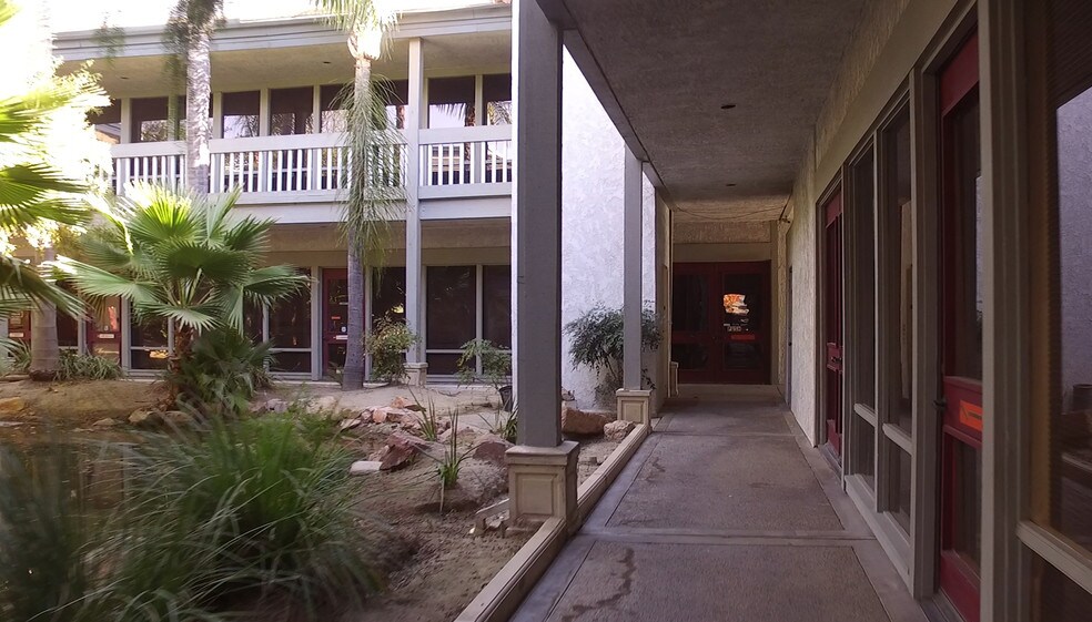 More Photos Of 155 W Hospitality Ln, San Bernardino Office For Sale