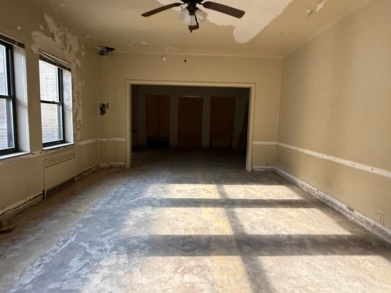 More Photos Of 3500 Montgomery Rd, Cincinnati Religious Facility For Sale