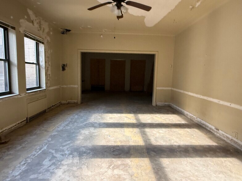 More Photos Of 3500 Montgomery Rd, Cincinnati Religious Facility For Sale