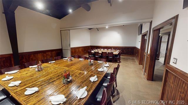 More Photos Of 207 Commerce Dr, Wewoka Restaurant For Sale