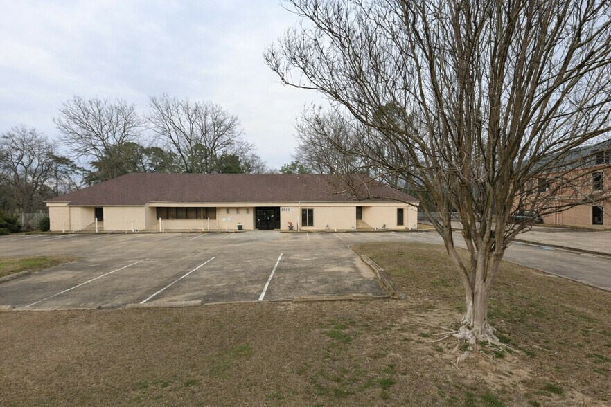 Primary Photo Of 1421 Narrow Lane Pky, Montgomery Coworking Space