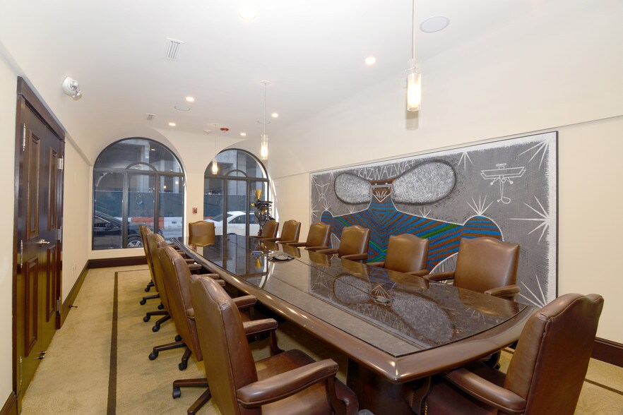 More Photos Of 133 Sevilla Ave, Coral Gables Medical For Lease