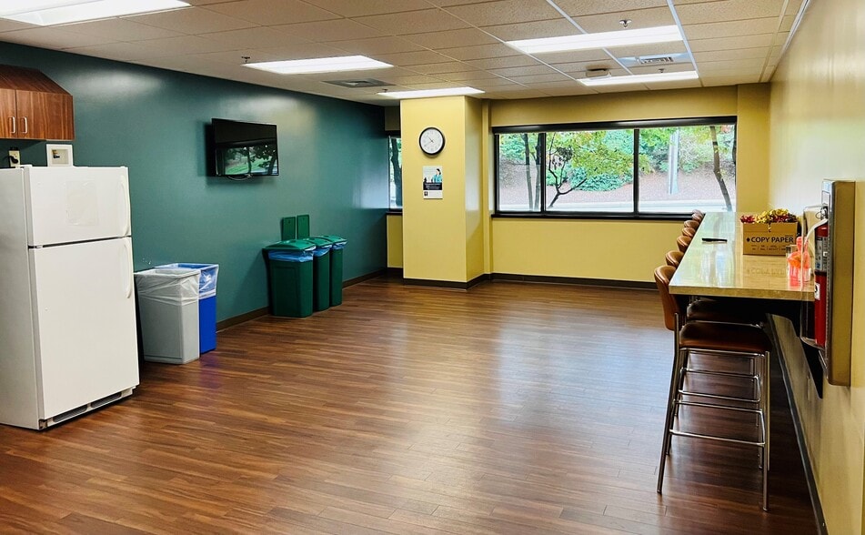 More Photos Of 1 Hospital Dr, Asheville Medical For Lease