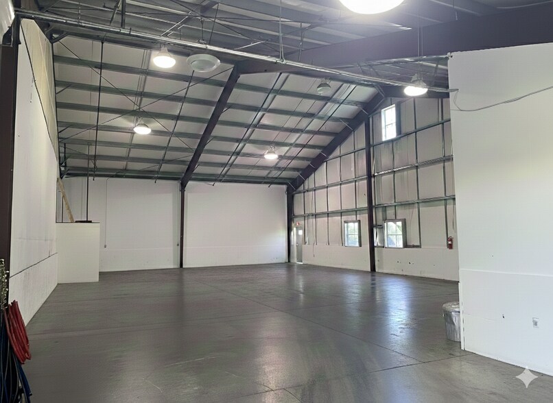 Primary Photo Of 368 Blodgett St, Cotati Warehouse For Lease