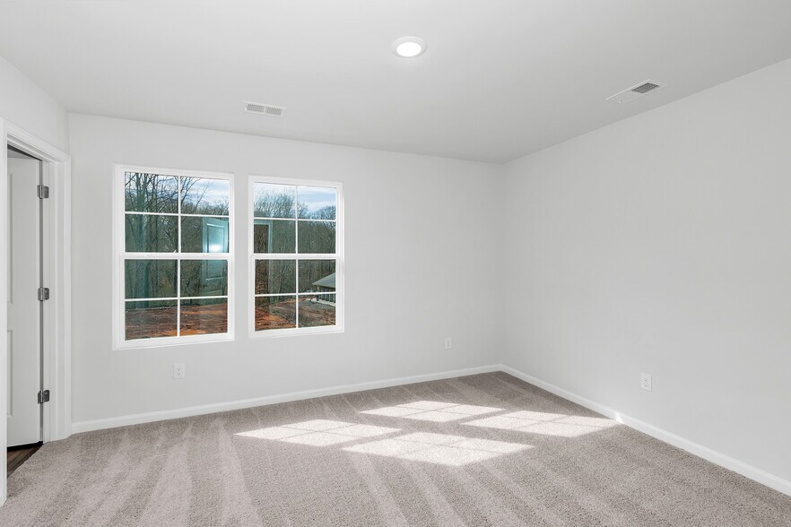 More Photos Of , Pendleton Multifamily For Sale
