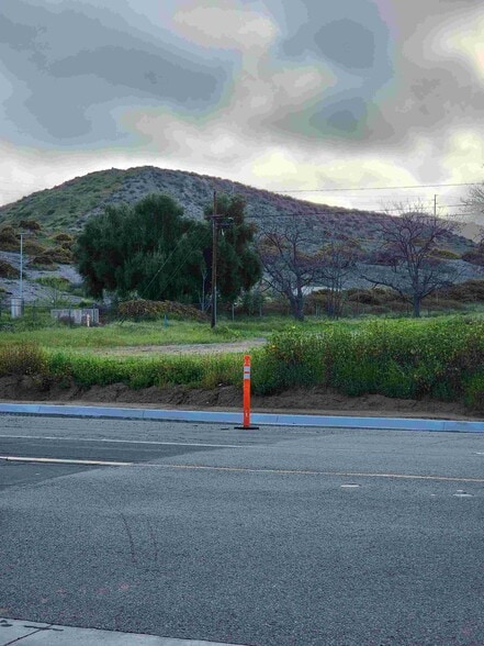 More Photos Of 516 Main, Lake Elsinore Land For Lease