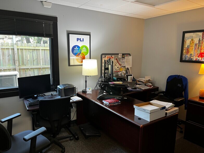 More Photos Of 575-605 Sweeten Creek Industrial Park, Asheville Light Manufacturing For Sale