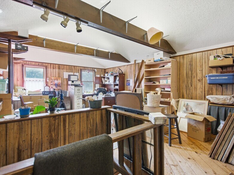 More Photos Of 425 S Ortonville Rd, Ortonville Freestanding For Sale
