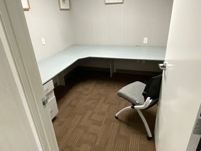 More Photos Of 5995-5997 Brockton Ave, Riverside Medical For Sale