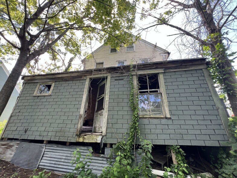More Photos Of 271 Main St, Union Apartments For Sale