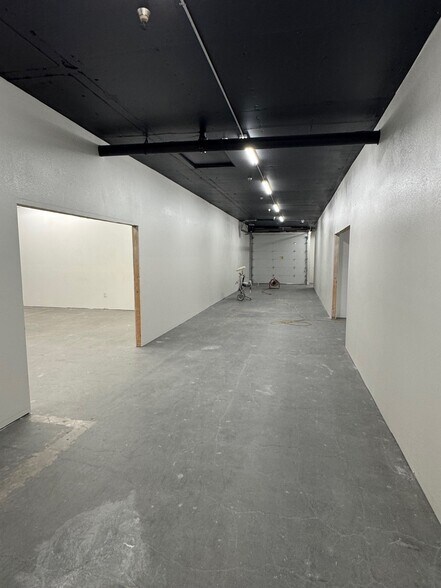 More Photos Of 12715 Miller Rd NE, Bainbridge Island Manufacturing For Lease