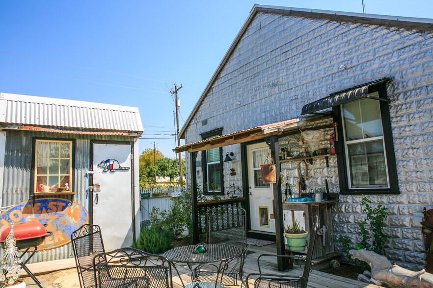 More Photos Of 12400 E Texas St, Burton Freestanding For Sale