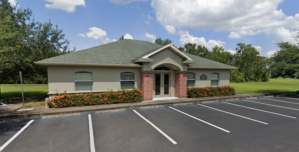 Primary Photo Of 18260 N US Highway 41, Lutz Office For Sale