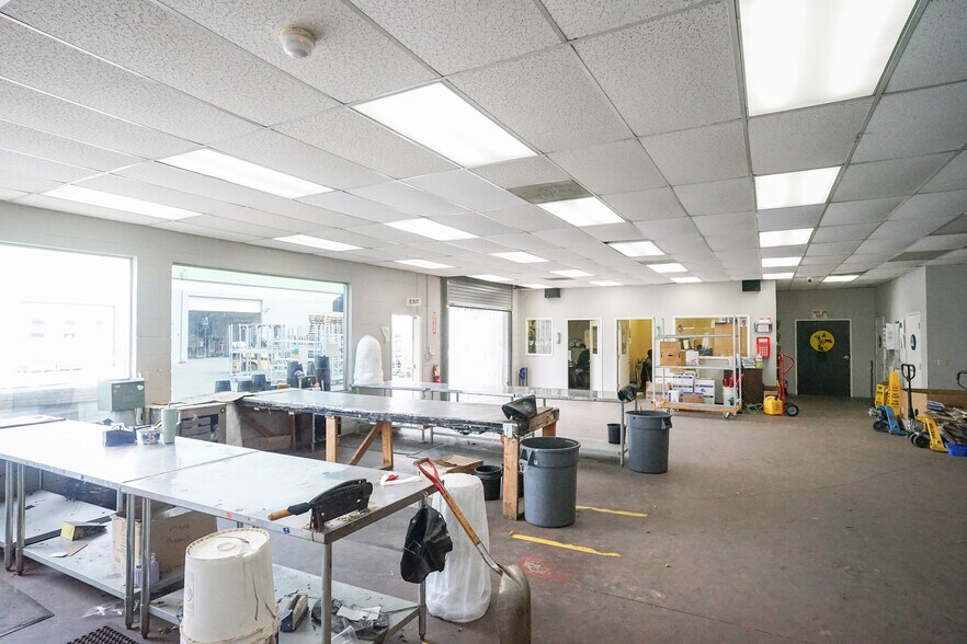 More Photos Of 1314 9th St, Modesto Flex For Sale