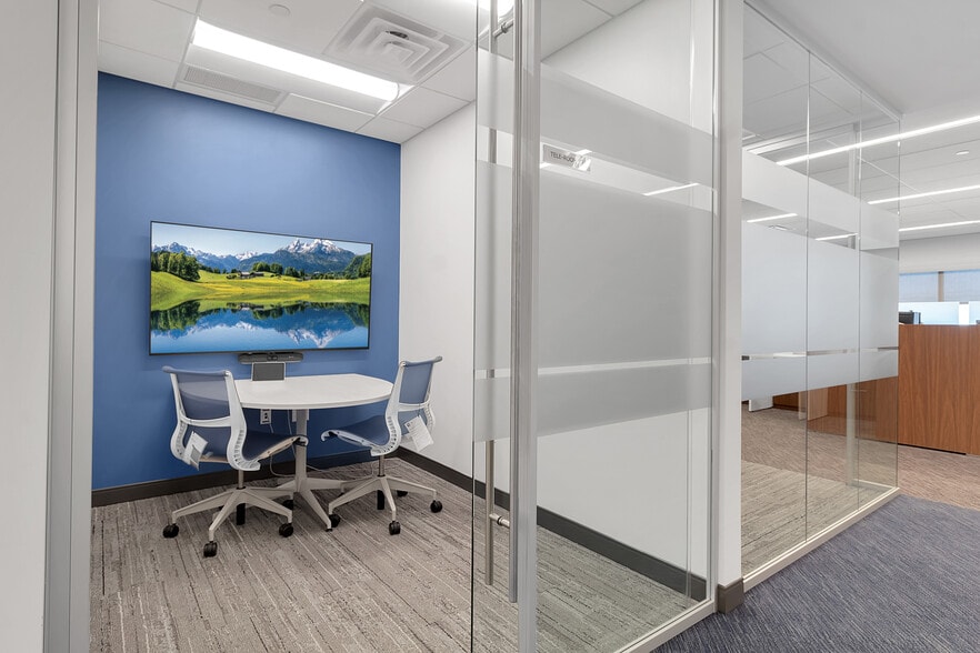 More Photos Of 6400 Sheridan Dr, Buffalo Unknown For Lease