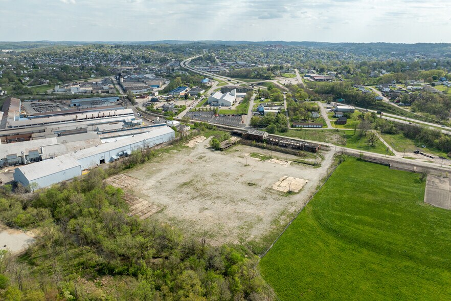 More Photos Of 1221 Green St, Washington Land For Lease