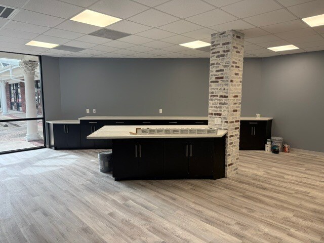 More Photos Of 1150 S Mason Rd, Katy Freestanding For Lease