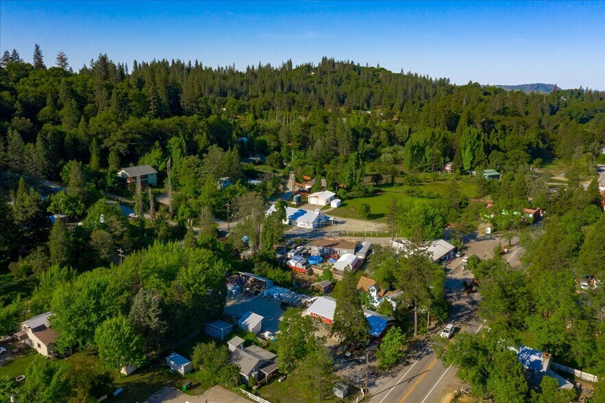 More Photos Of 29435 CA-49 Hwy, North San Juan Freestanding For Sale