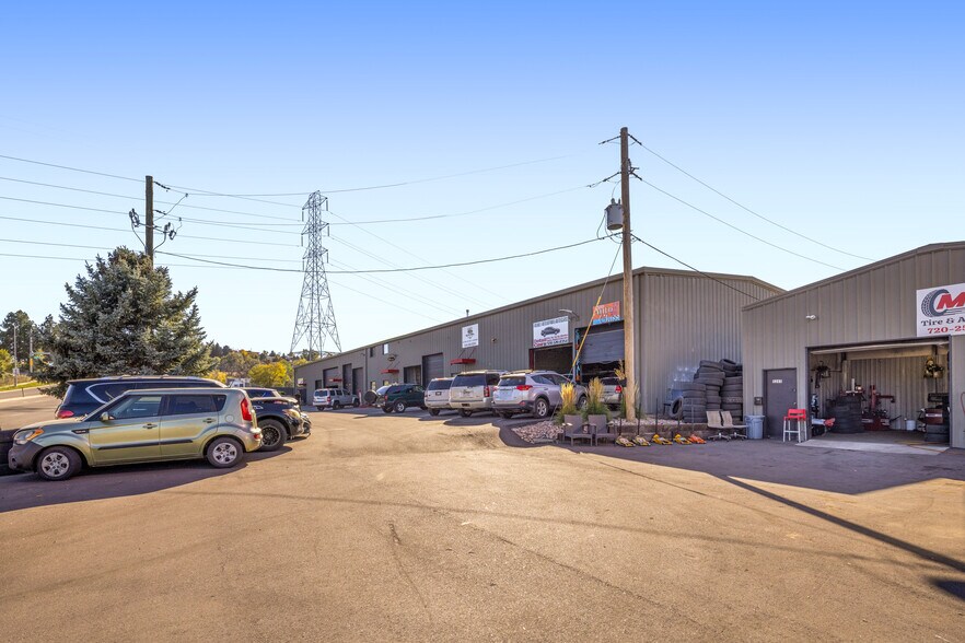 More Photos Of 5225 Sheridan Blvd, Arvada Warehouse For Sale