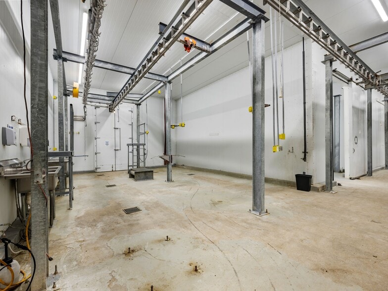 More Photos Of 6411 Highway 90 E, Knippa Refrigeration Cold Storage For Sale