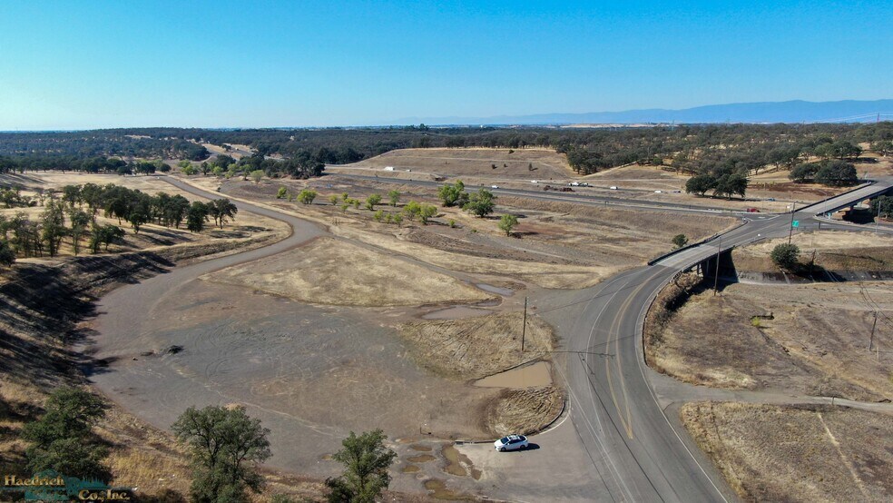 More Photos Of Jellys Ferry Rd, Red Bluff Land For Sale