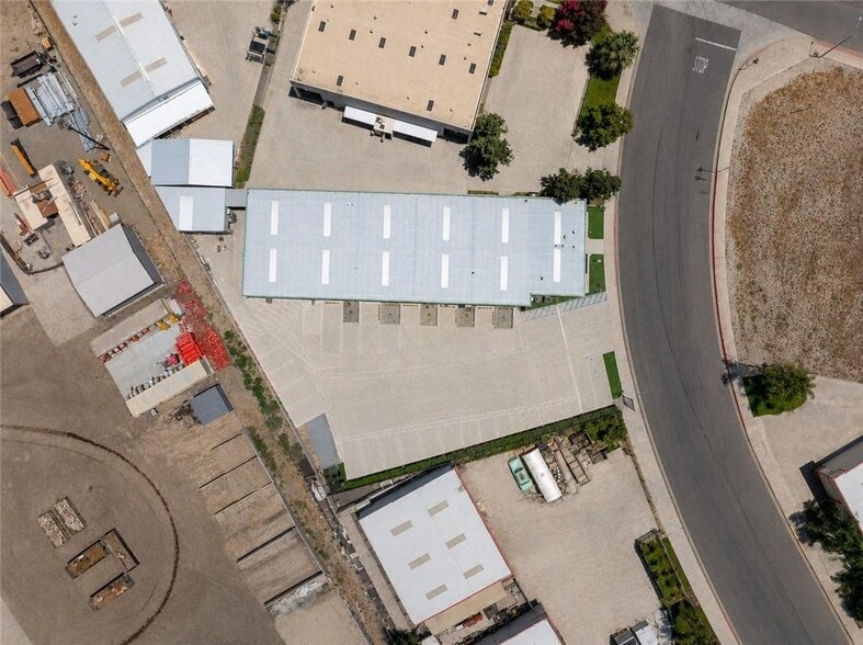 More Photos Of 959 Enterprise Ave, San Jacinto Service For Sale
