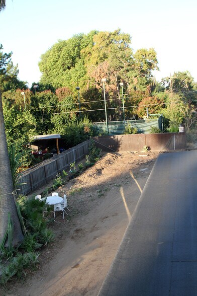 More Photos Of 1636 S Clovis Ave, Fresno Specialty For Sale