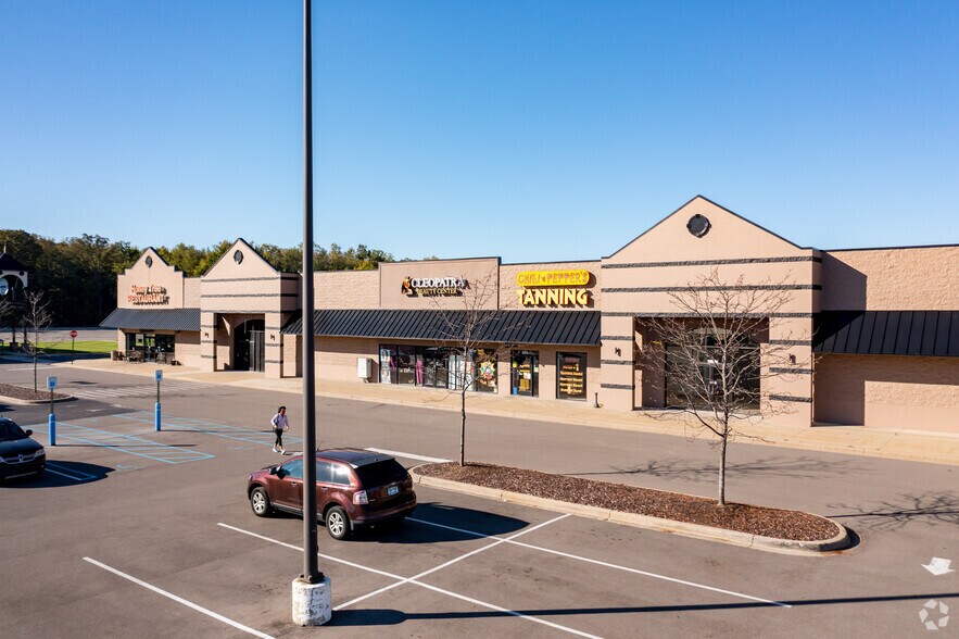 More Photos Of 44547-44911 Mound Rd, Sterling Heights Unknown For Lease