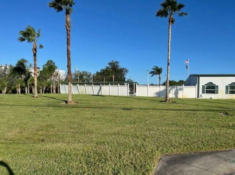 More Photos Of 10441 Gandy Blvd N, Saint Petersburg Manufactured Housing Mobile Home Park For Sale