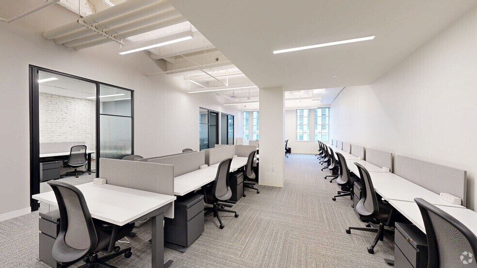 More Photos Of 600 14th St NW, Washington Coworking Space